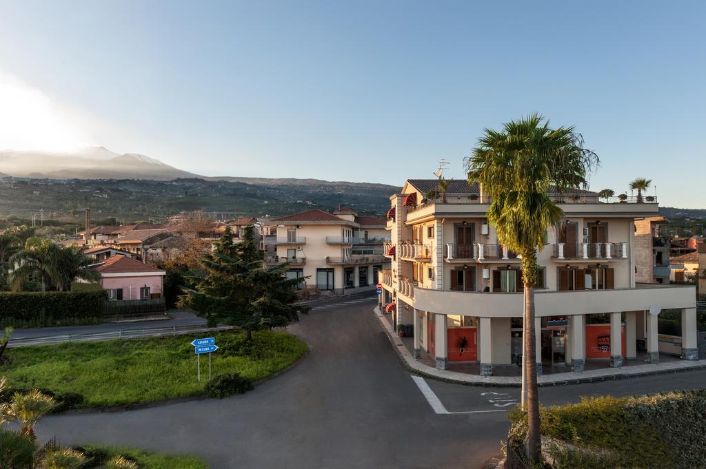 Le Case Di Seba Mascali Exterior foto